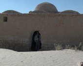 Mausolée désert tunisien Amazigh Trekking.JPG